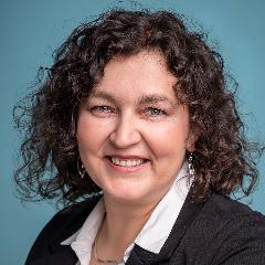 Varga Eszter